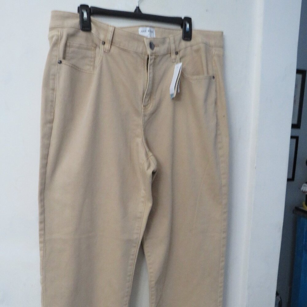 Layne Bryant Wheat color stretch denim jeans size 18
